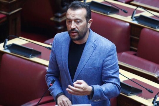 nikos papas